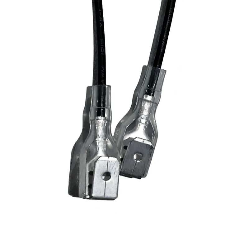 Khai thác dây kỹ thuật điện với thiết bị đầu cuối 250